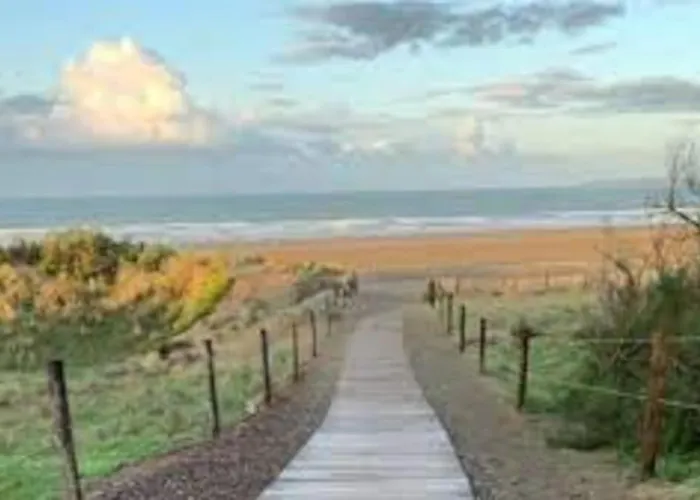 T2 à 500m De La Et Du Marché. * Saint-Brévin-les-Pins