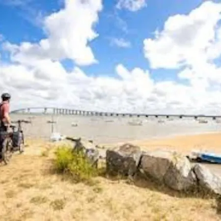 Apartament T2 A 500m De La Et Du Marche.